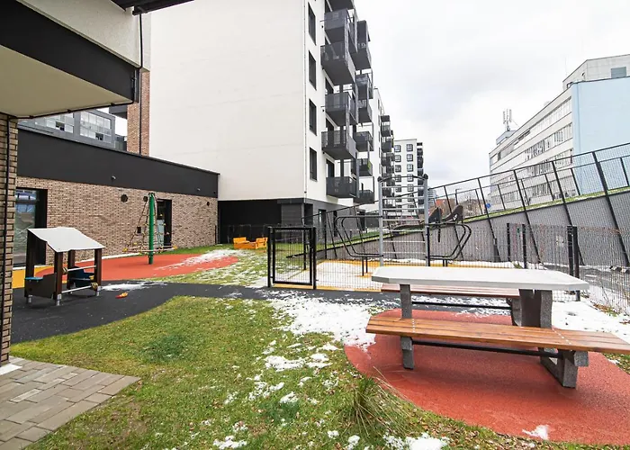 #stayhere - New & Stylish Minimalistic 1bdr Center Appartement