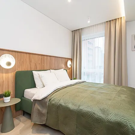 #stayhere - New & Stylish Minimalistic 1bdr Center Apartment *