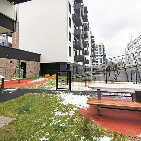 #stayhere - New & Stylish Minimalistic 1bdr Center Lägenhet